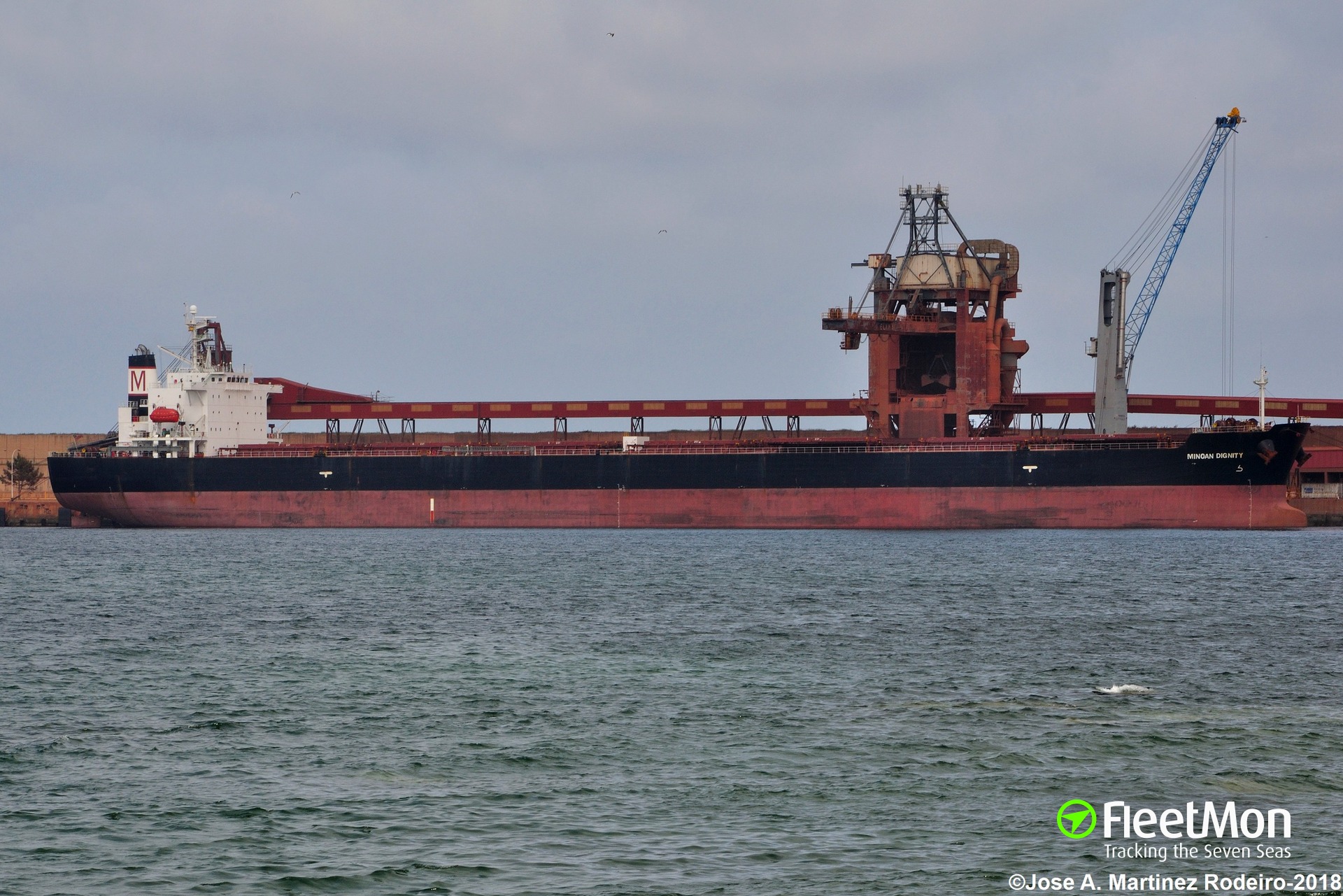 Vessel MINOAN DIGNITY (Bulk carrier) IMO 9294484, MMSI 636016405