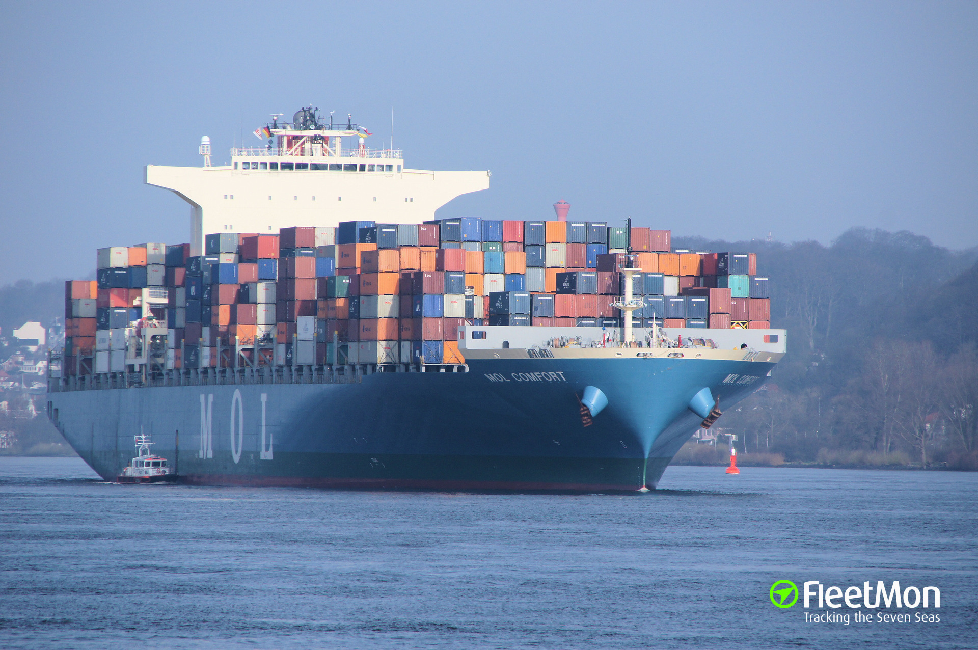 Photo of MOL COMFORT (IMO: 9358761, MMSI: 311006900 ...