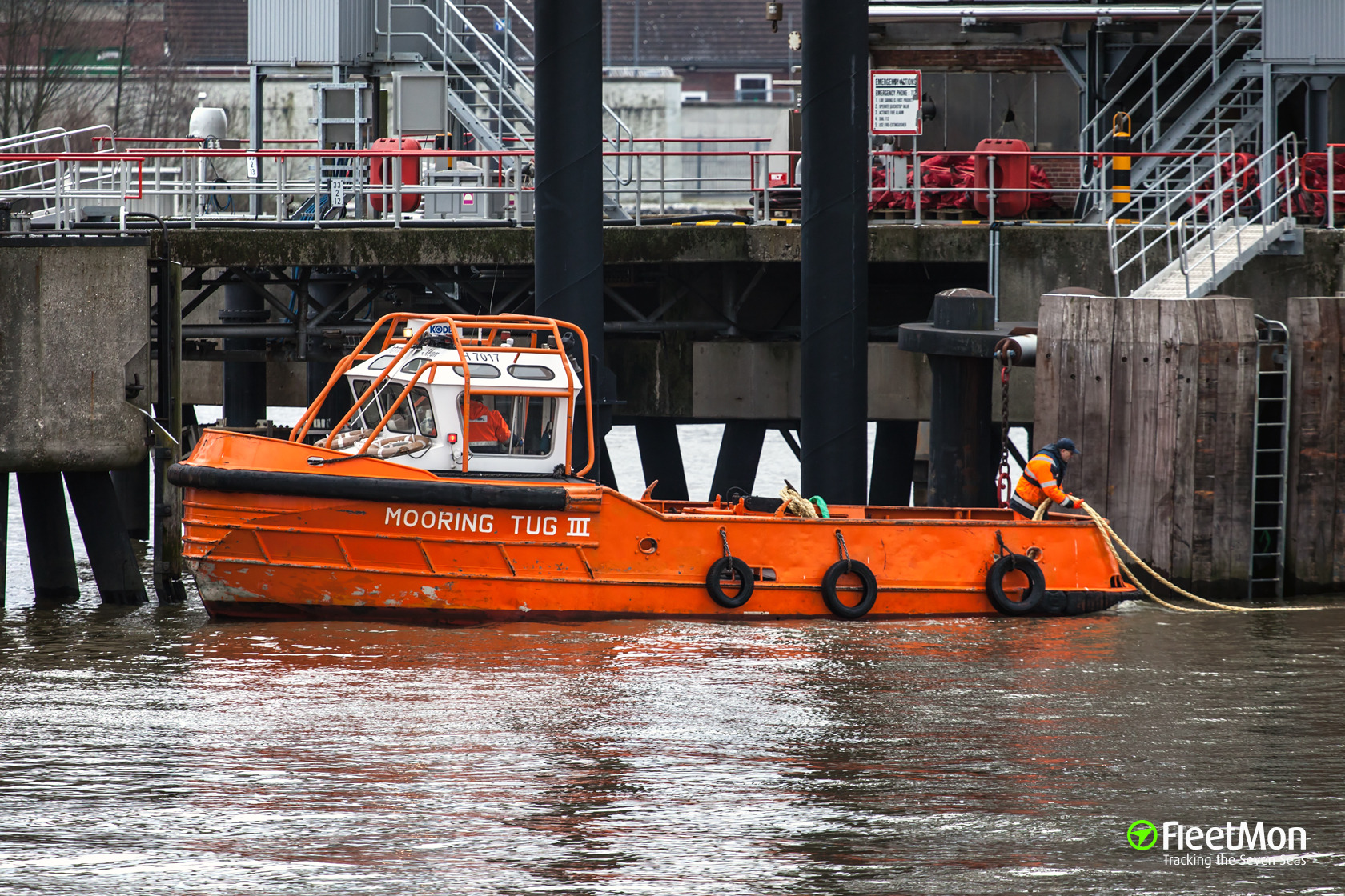 photo-of-mooring-tug-3-mmsi-211527970-callsign-da7784-taken-by