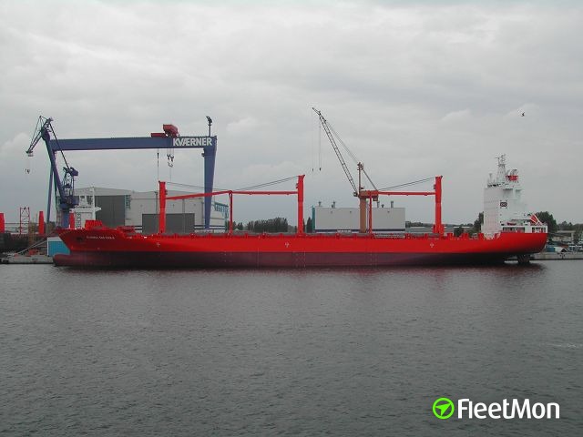 //photos.fleetmon.com/vessels/msc-ana-camila-iii_9261827_51640_Large.jpg