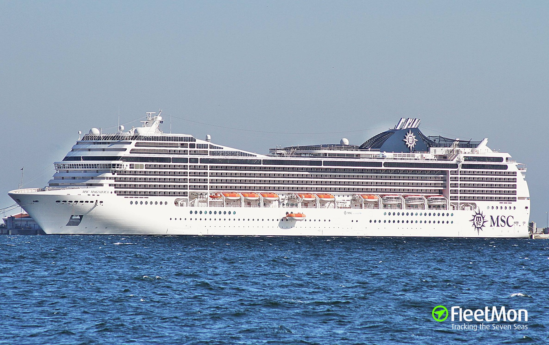 Photo Of Msc Magnifica (imo: 9387085, Mmsi: 352594000, Callsign: 3flo4 