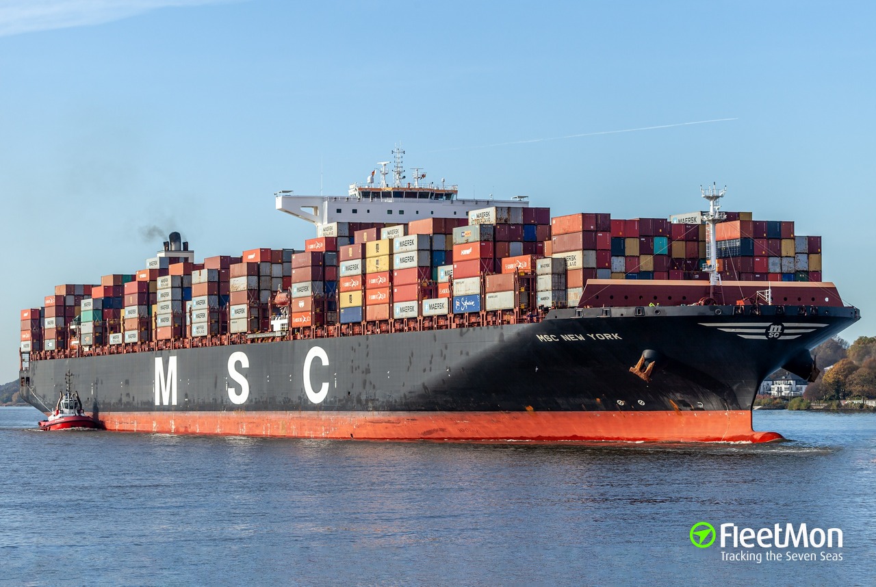 Photo of MSC NEW YORK (IMO 9606314, MMSI 352952000, Callsign HOFP