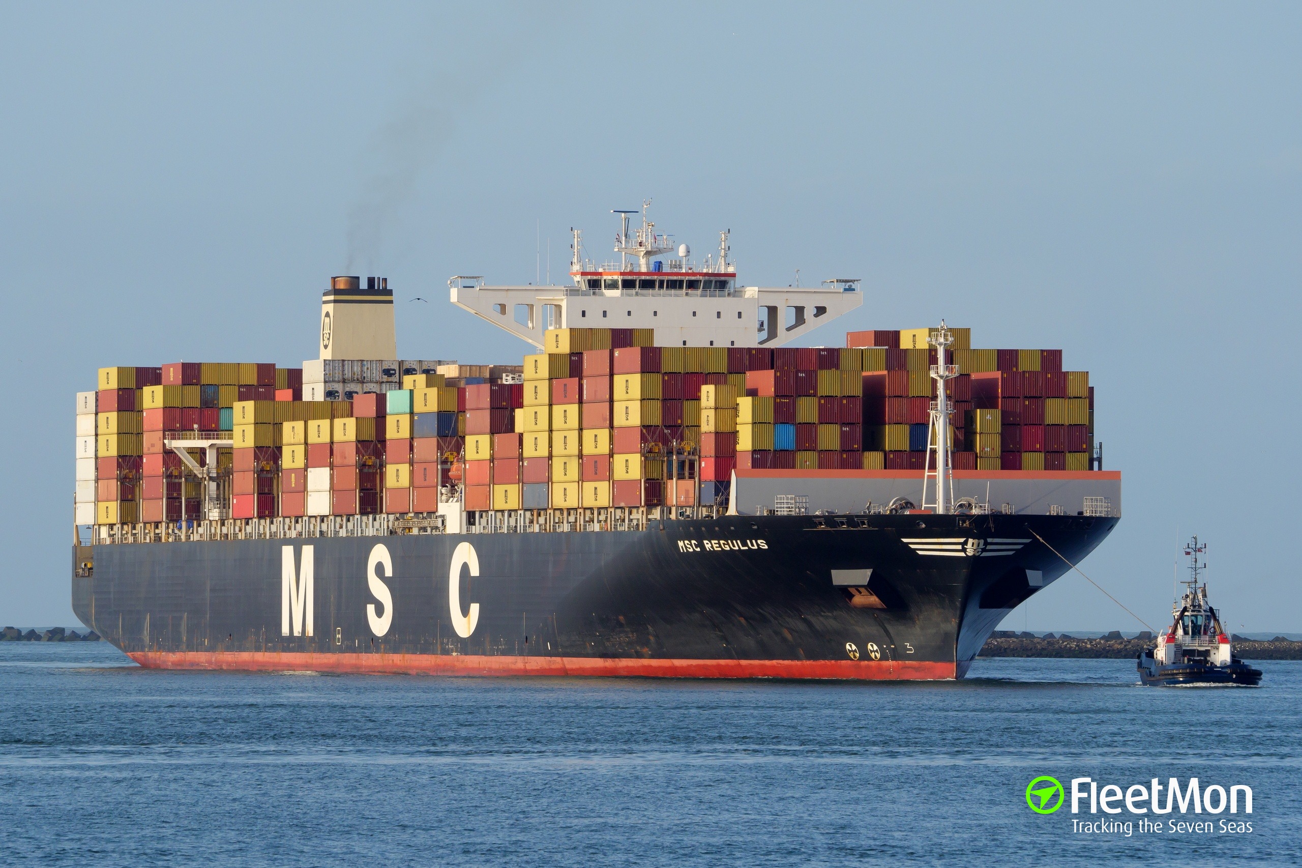 Photo of MSC REGULUS (IMO: 9465291, MMSI: 373068000, Callsign: 3EYG3 ...