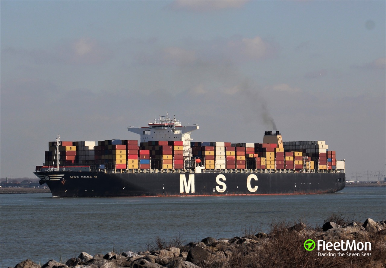 Photo of MSC ROSA M (IMO: 9461398, MMSI: 354462000, Callsign: 3FDM4 ...