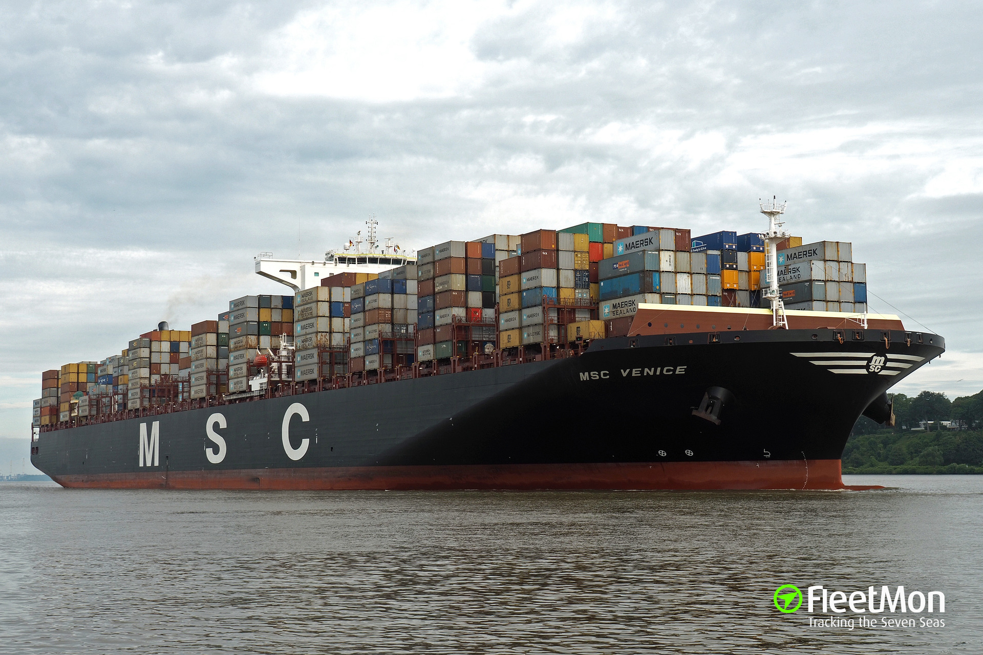 Photo of MSC VENICE (IMO 9647473, MMSI 636017408, Callsign D5KU2