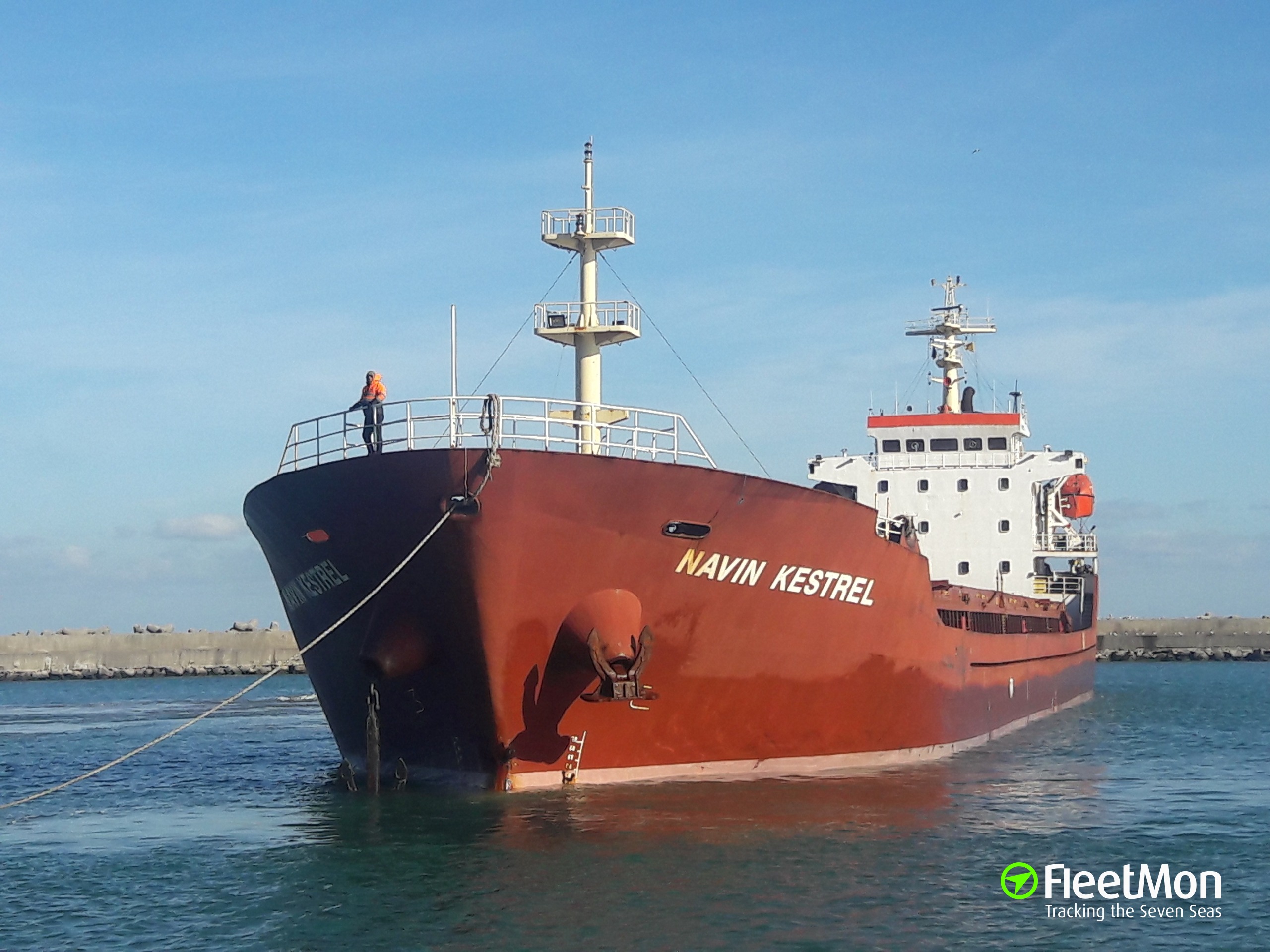 Photo Of NAVIN KESTREL (IMO: 9381811, MMSI: 538004897, Callsign: V7ZR5 ...