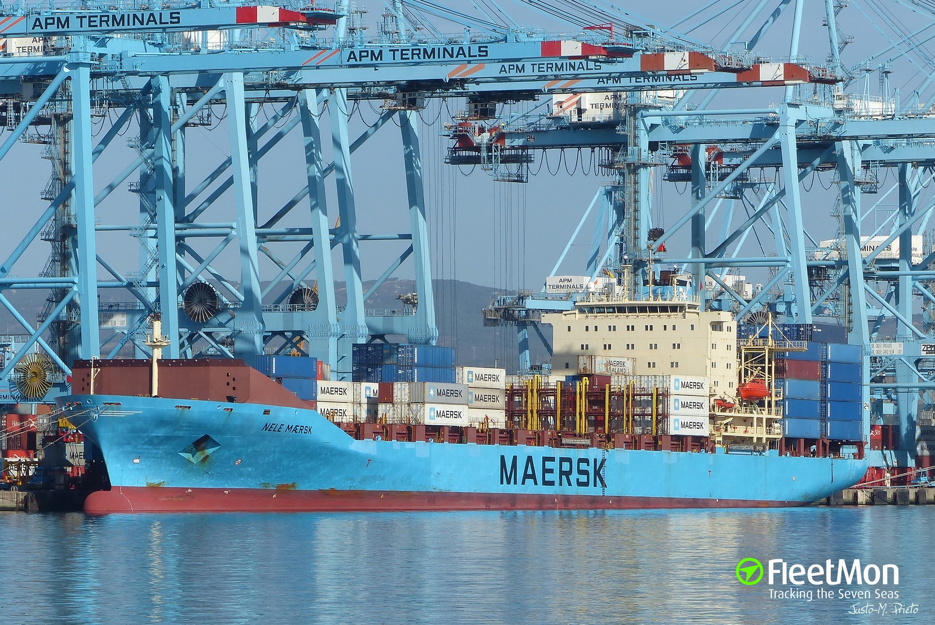 Vessel NELE MAERSK Container ship IMO 9192442 MMSI 477648100