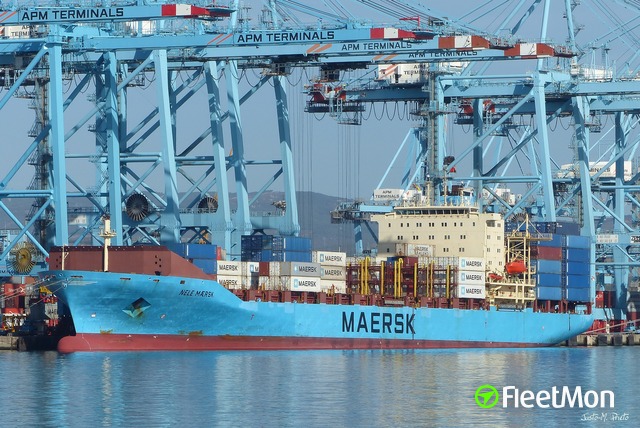 //photos.fleetmon.com/vessels/nele-maersk_9192442_2996037_Large.jpg