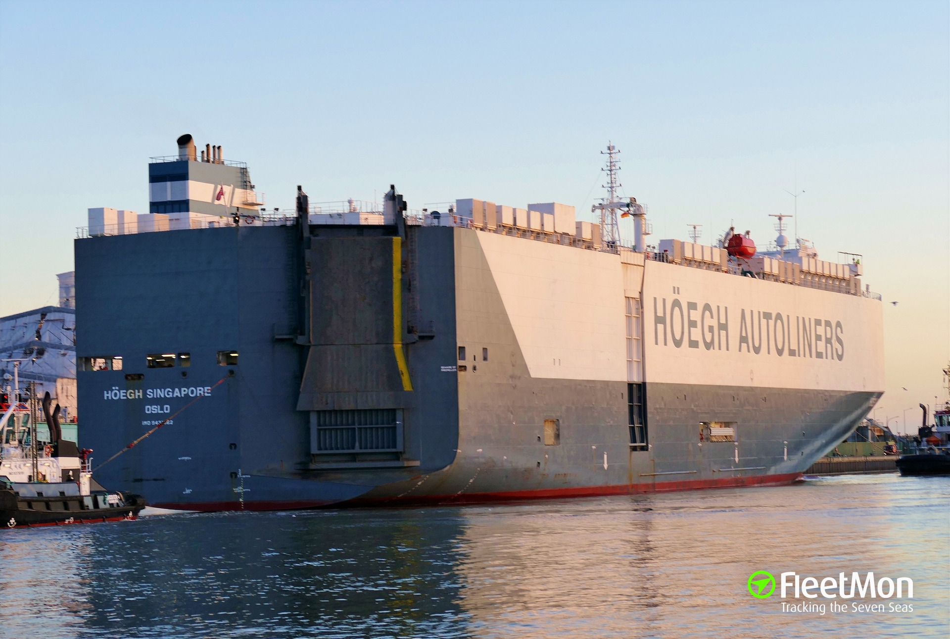 vessel-neptune-ethos-vehicle-carrier-imo-9431862-mmsi-241816000