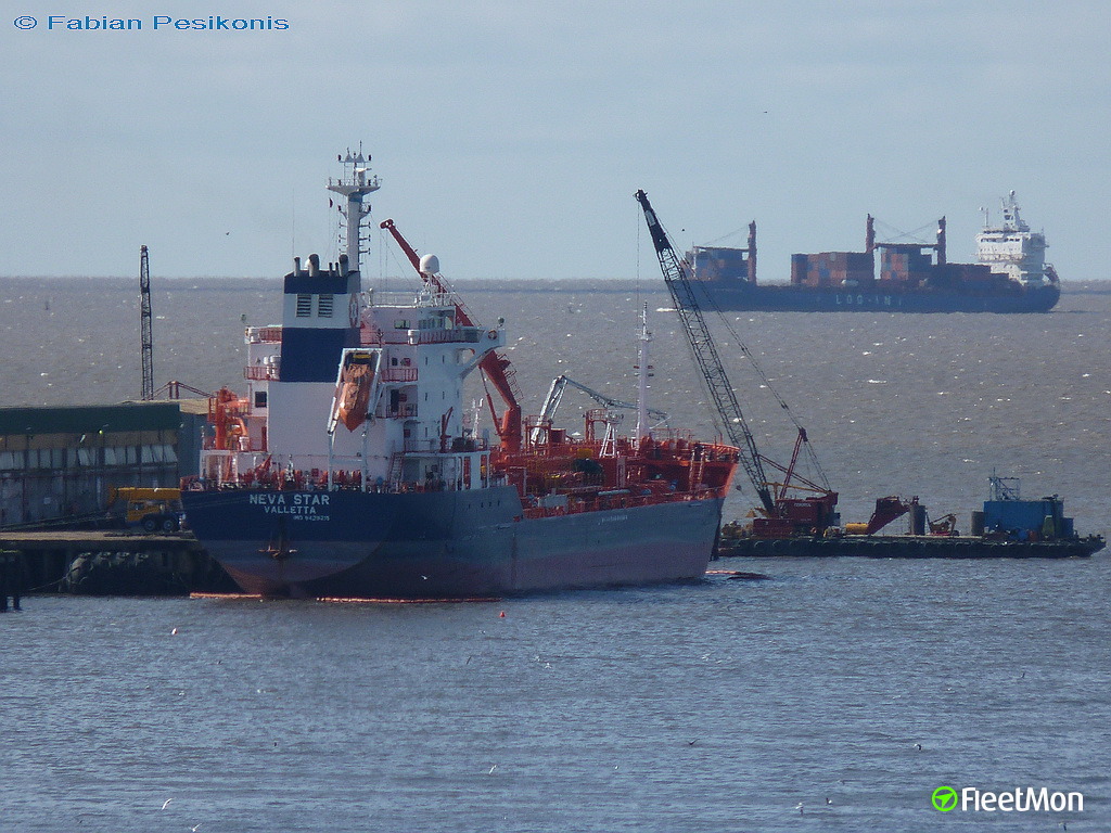 Photo of NEVA STAR (IMO: 9425215, MMSI: 636020603, Callsign: D5CP8 ...