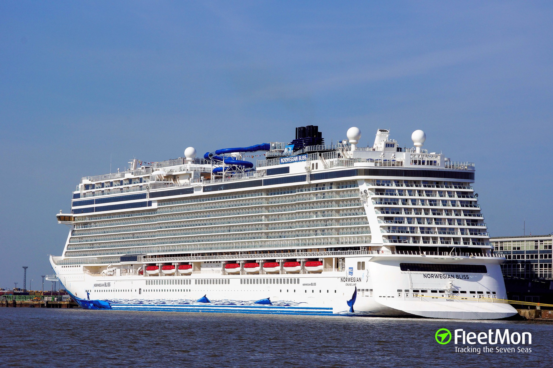 Photo of NORWEGIAN BLISS (IMO 9751509, MMSI 311000710, Callsign