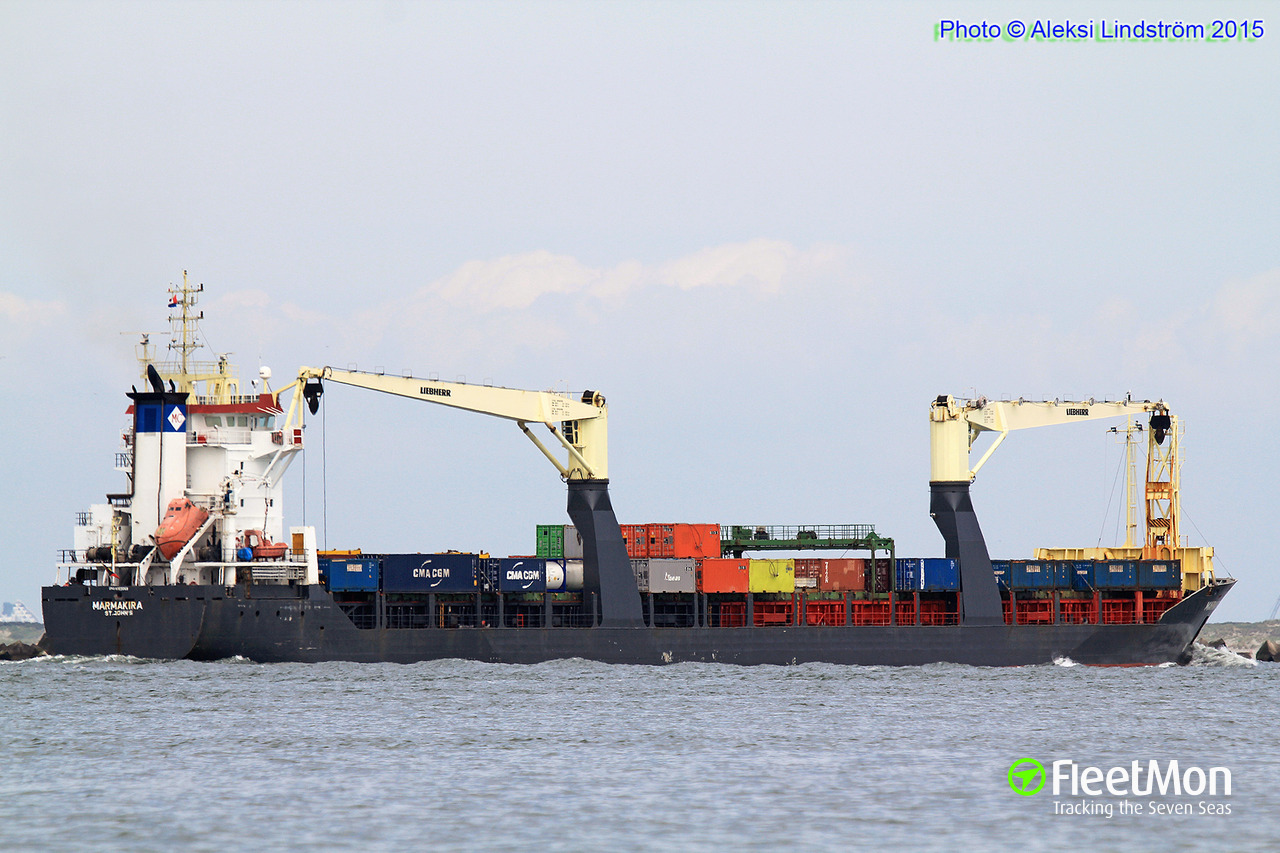 Photo of ONEGO BAYOU (IMO: 9369069, MMSI: 305024000, Callsign: V2CJ9 ...