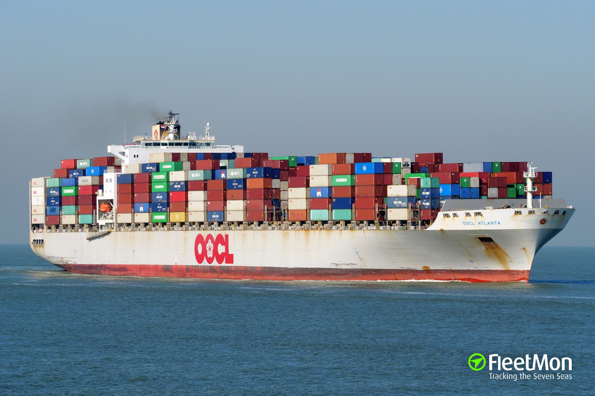 Photo of OOCL ATLANTA (IMO: 9285005, MMSI: 477920300, Callsign: VRAR6 ...