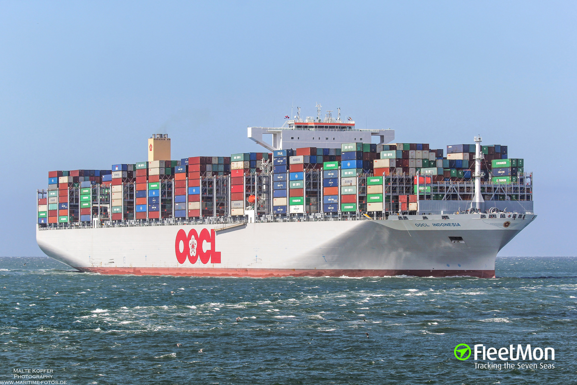 oocl-jakarta-container-ship-imo-9404883-vessel-details