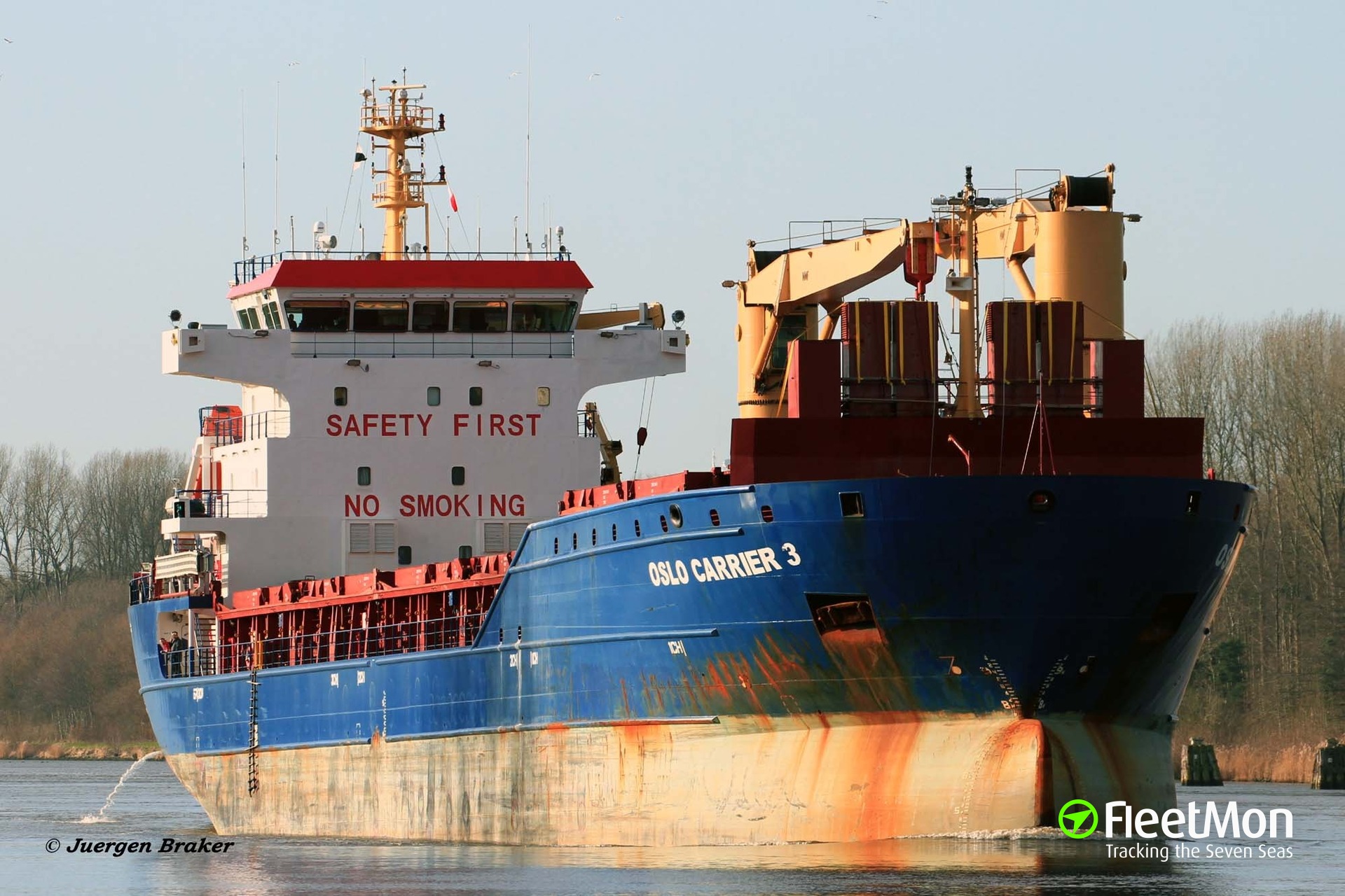 Photo of OSLO CARRIER 3 (IMO: 9366146, MMSI: 258035000, Callsign: LASP8 