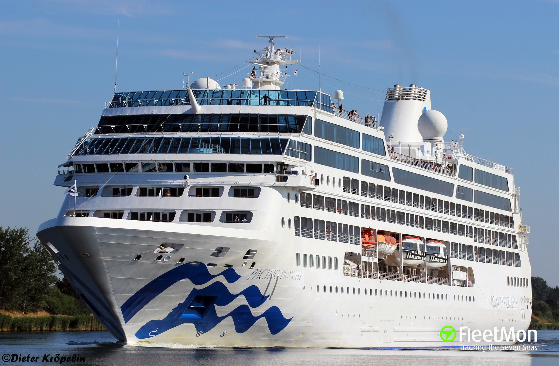 Cruise Ship Pacific Princess Hit Breakwater In Nice Cruise Cancelled P Prince Fleetmon Maritime News