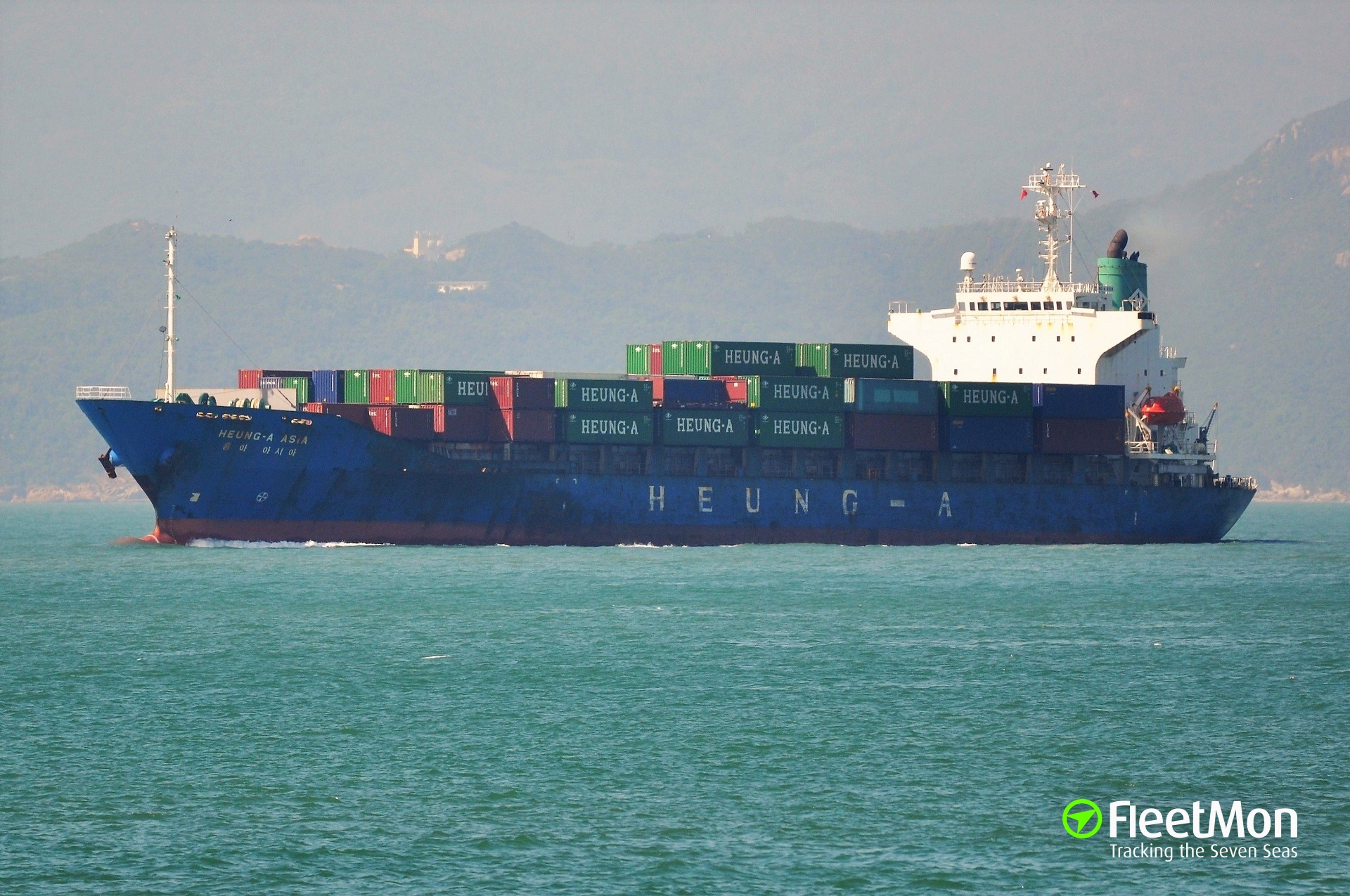 Chinese Captain of container ship killed by Vietnamese crew ...