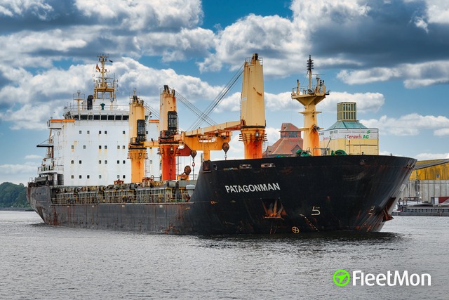 //photos.fleetmon.com/vessels/patagonman_9521851_3656021_Large.jpg