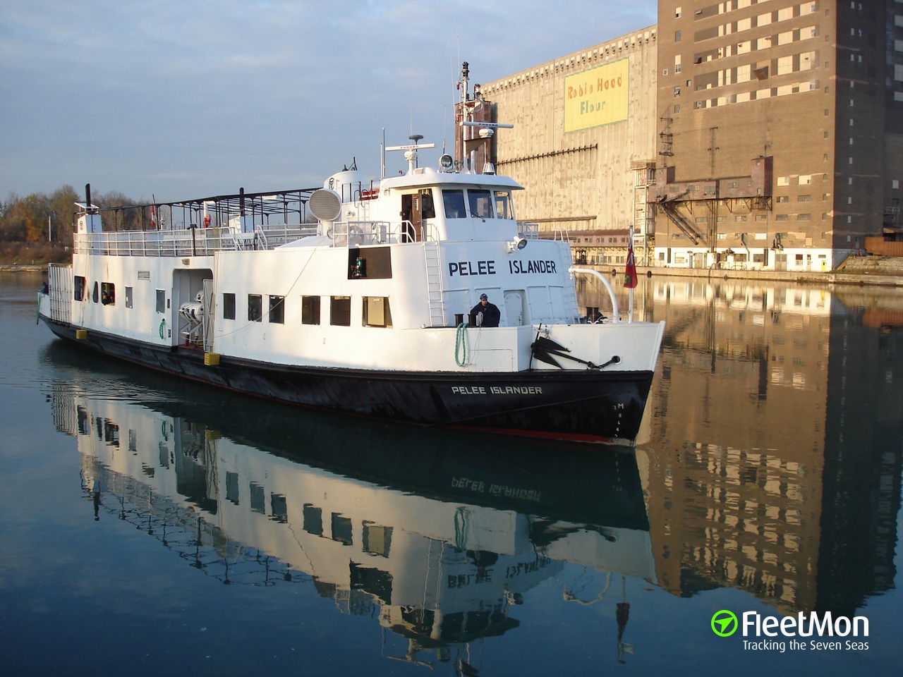 39+ Pelee Islander 2 Pics