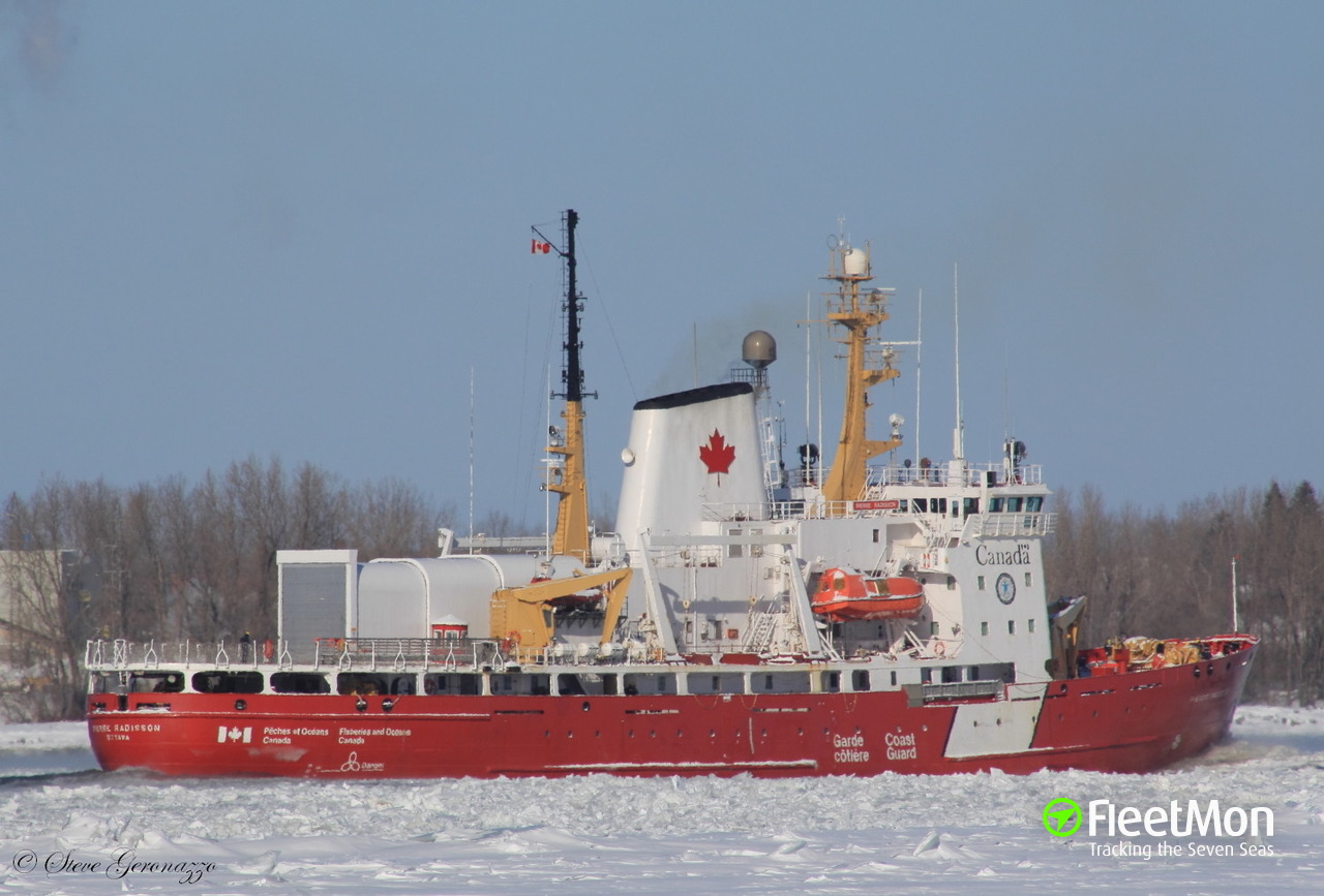 photo-of-pierre-radisson-imo-7510834-mmsi-316071000-callsign-cgsb