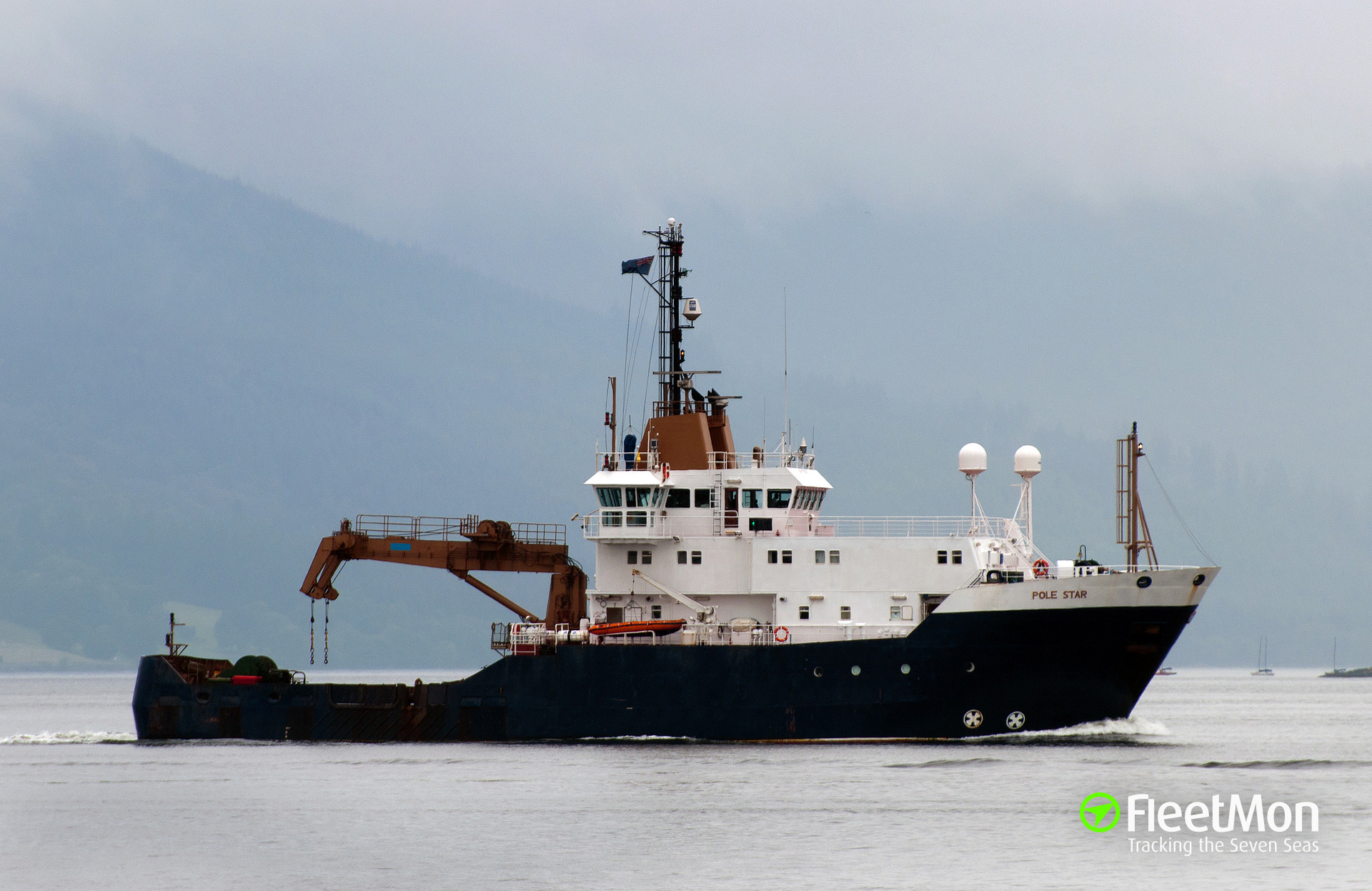 photo-of-pole-star-imo-9211987-mmsi-235000500-callsign-zqqc5