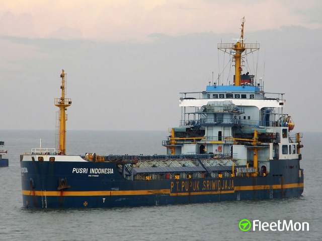 //photos.fleetmon.com/vessels/pusri-indonesia_7700269_3578405_Large.jpg