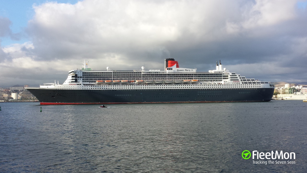 Корабль Queen Mary 2 в парту