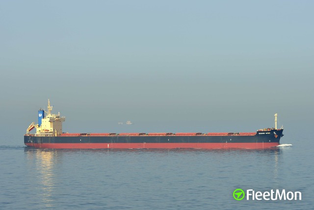 Vessel RISING WIND (Bulk carrier) IMO 9582984, MMSI 371332000
