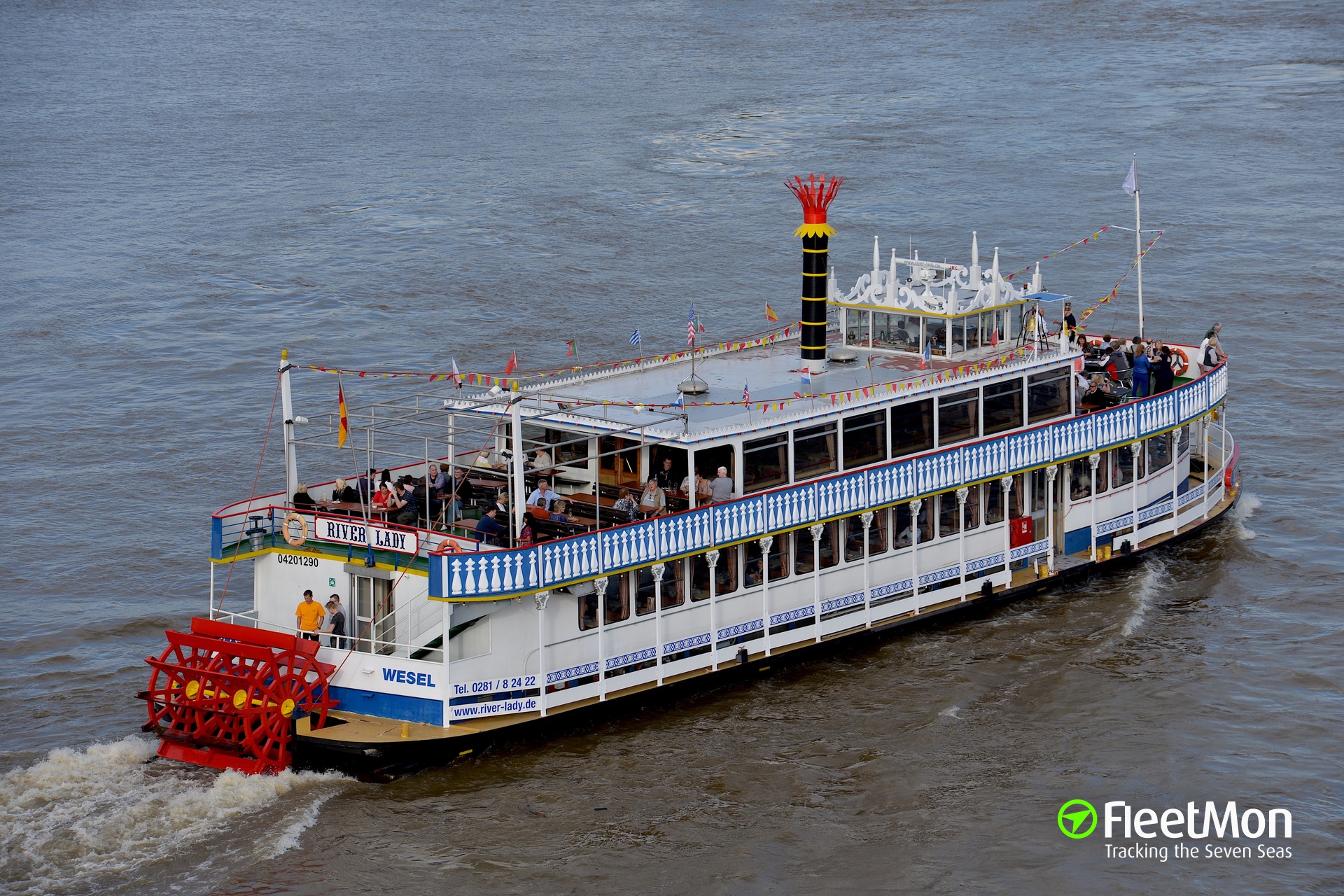 Vessel RIVER LADY (Cruise Liner) IMO —, MMSI 211514440