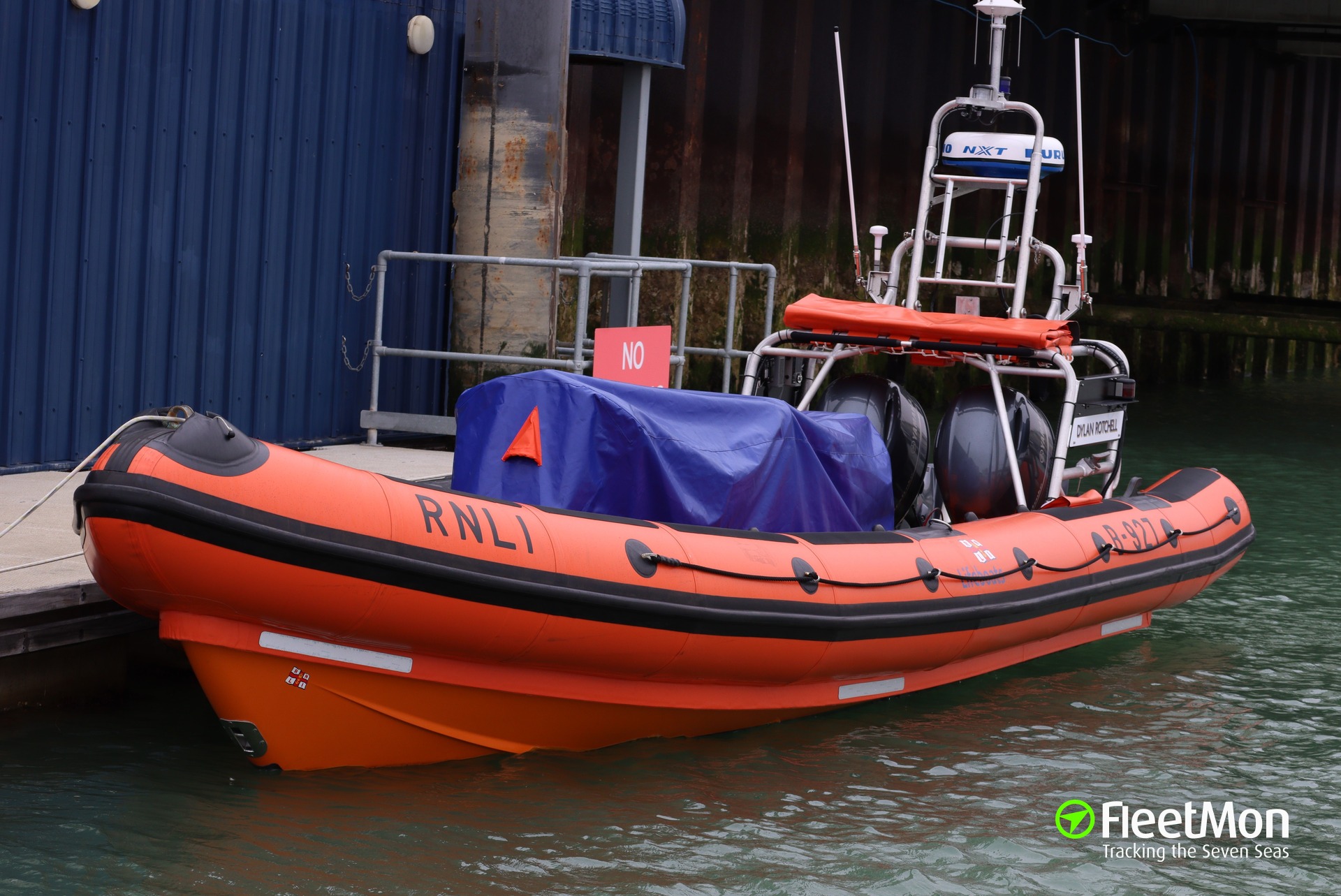 Vessel RNLI LIFEBOAT B 927 (Rescue Vessel) IMO —, MMSI 232037053