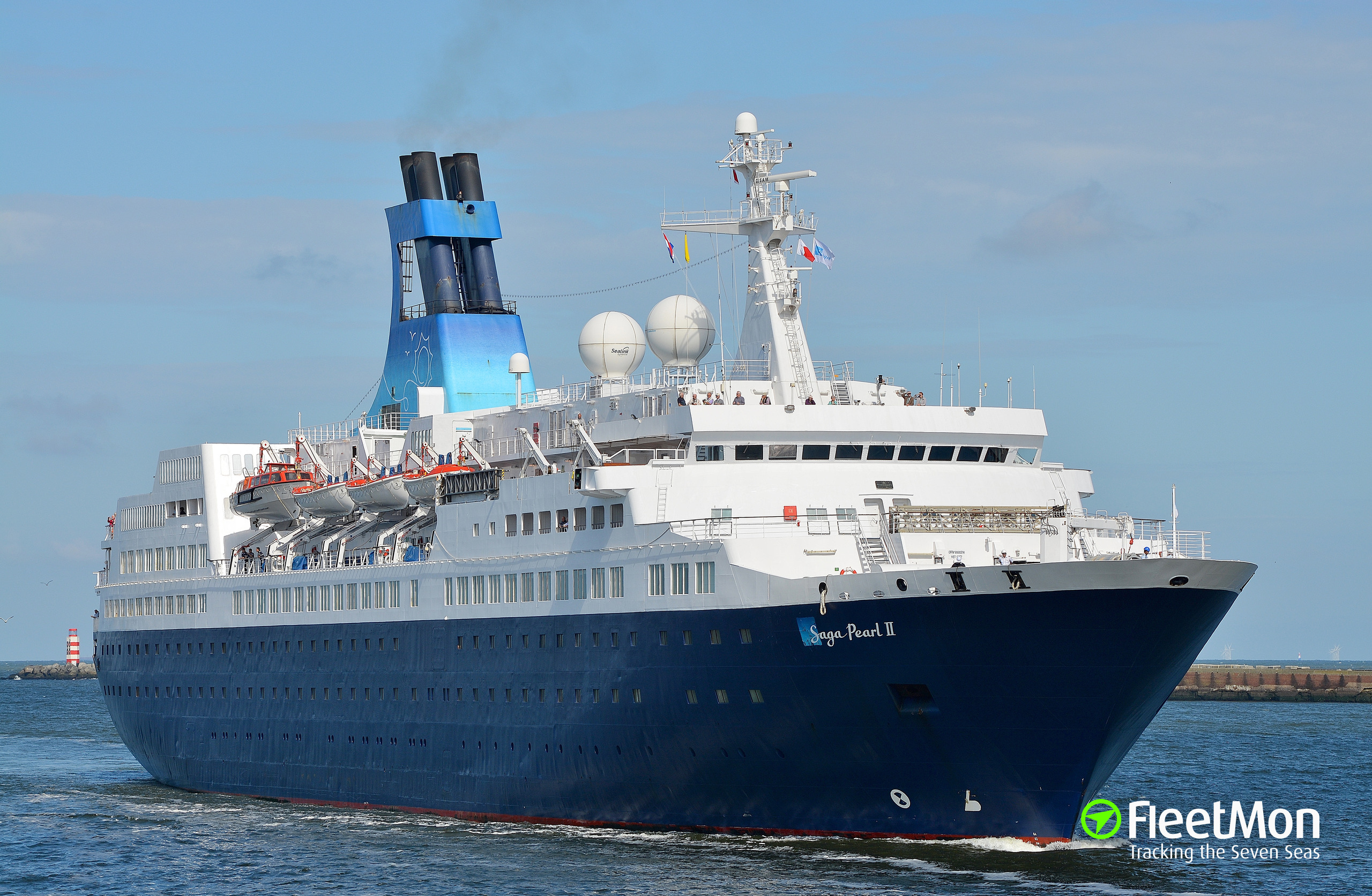 Photo of SAGA PEARL II (IMO: 8000214, MMSI: 256878000 ...