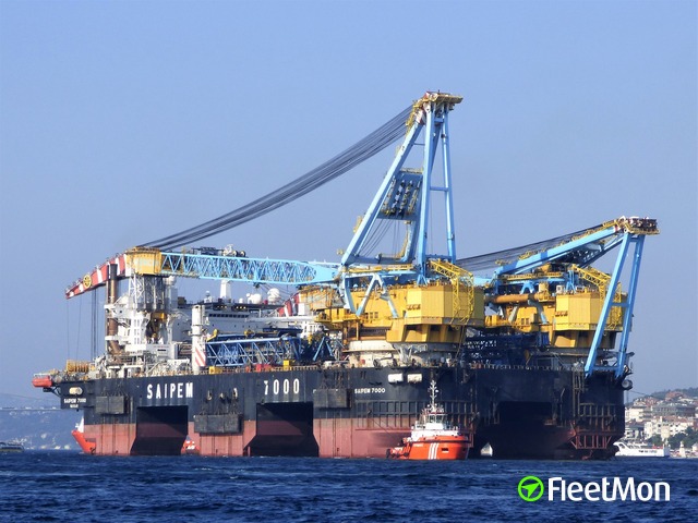 Photo of SAIPEM 7000 (IMO: 8501567, MMSI: 309461000, Callsign: C6NO5 ...