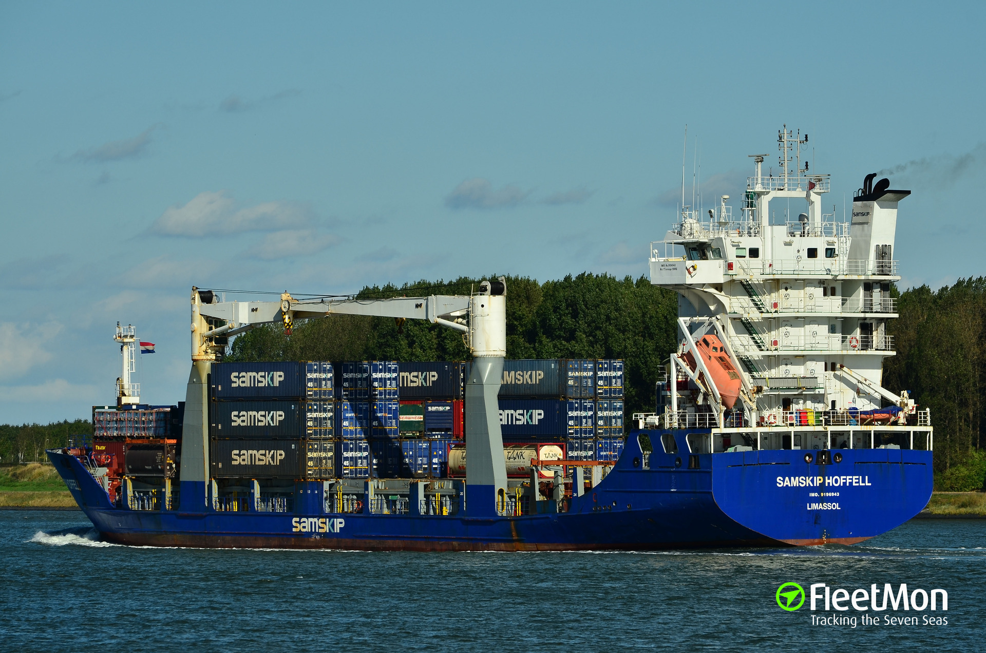 Photo of SAMSKIP HOFFELL (IMO: 9196943, MMSI: 244860282, Callsign: PCLT ...