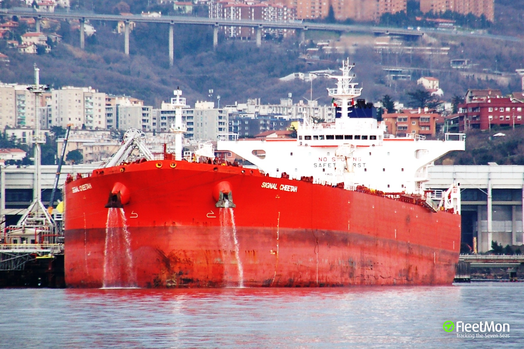 Афрамакс судно. Aframax танкер. Aframax Tanker Vessel. Танкер СКФ типа Афрамакс. Танкер Афрамакс фото.