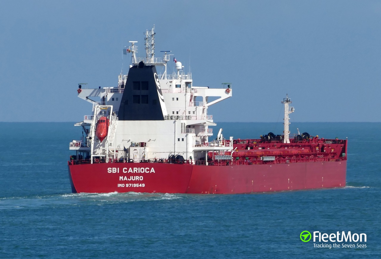 3 seas shipping. Корма балкера. Корма балкера элементы. Brunswick Majuro порт приписки. Тип судна Булк Bulk Carrier в порту Ростова на Дону.