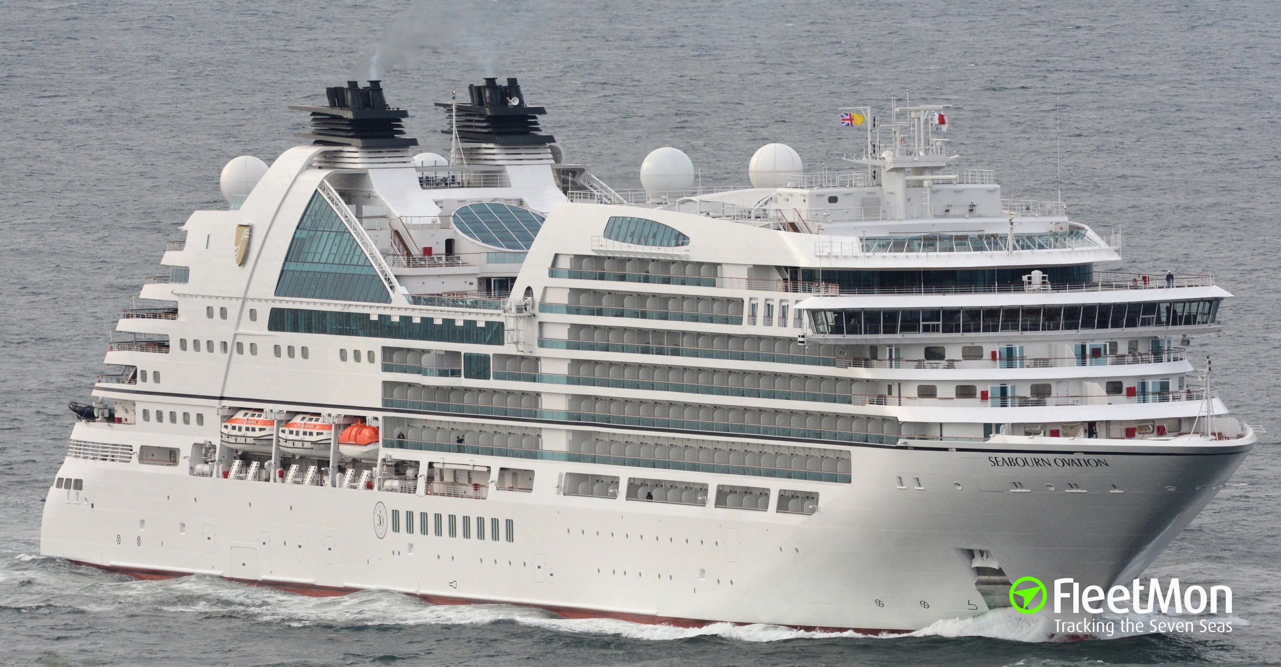 photo-of-seabourn-ovation-imo-9764958-mmsi-311000585-callsign