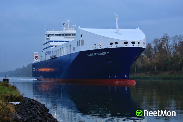 //photos.fleetmon.com/vessels/searoad-mersey-2_9745794_1566575_Large.jpg