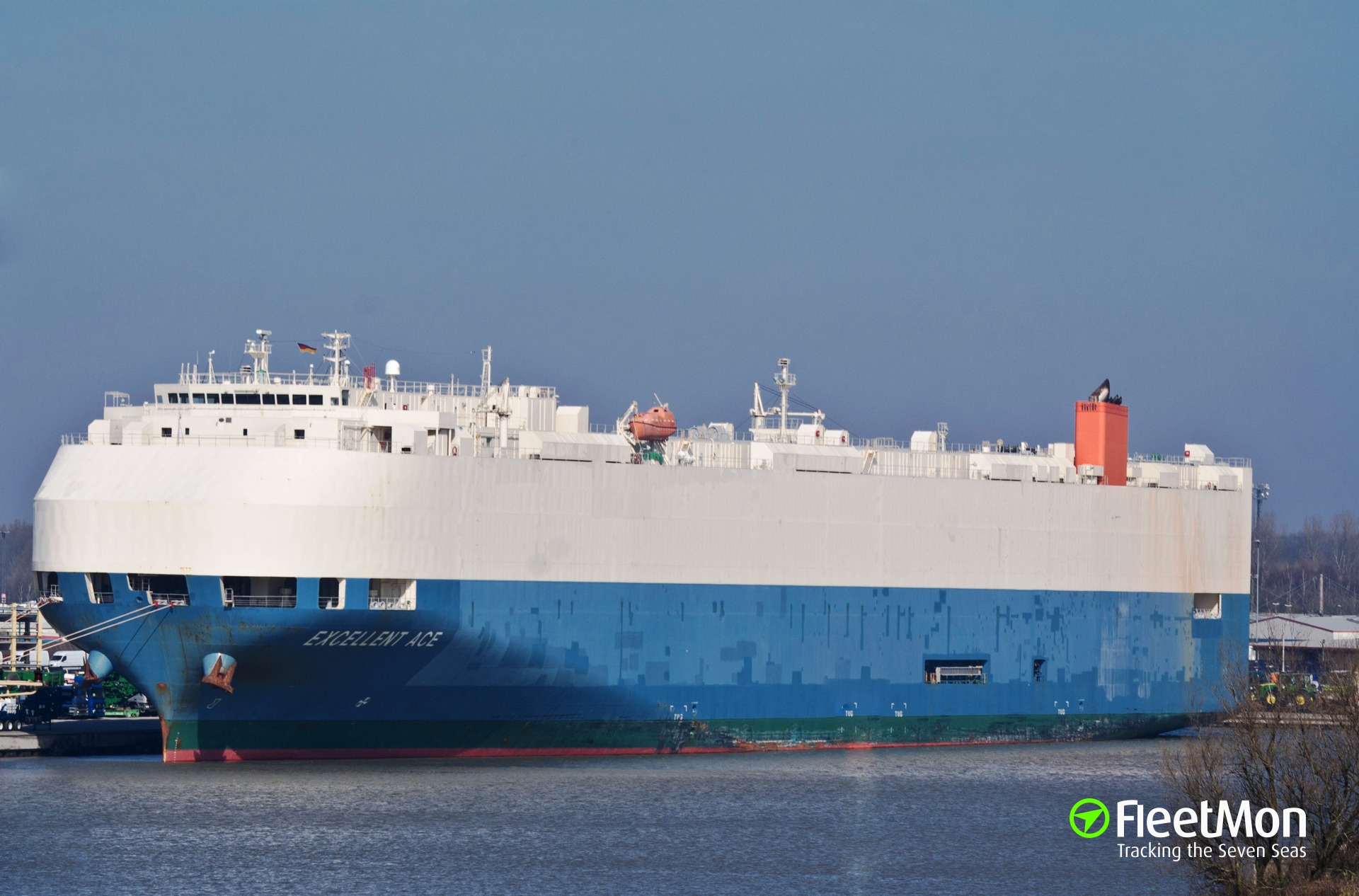 Где находится судно. Glovis судно. Судно Гловис рус. Ro-ro Vessel Philippines. Siem Vessel ro-ro.