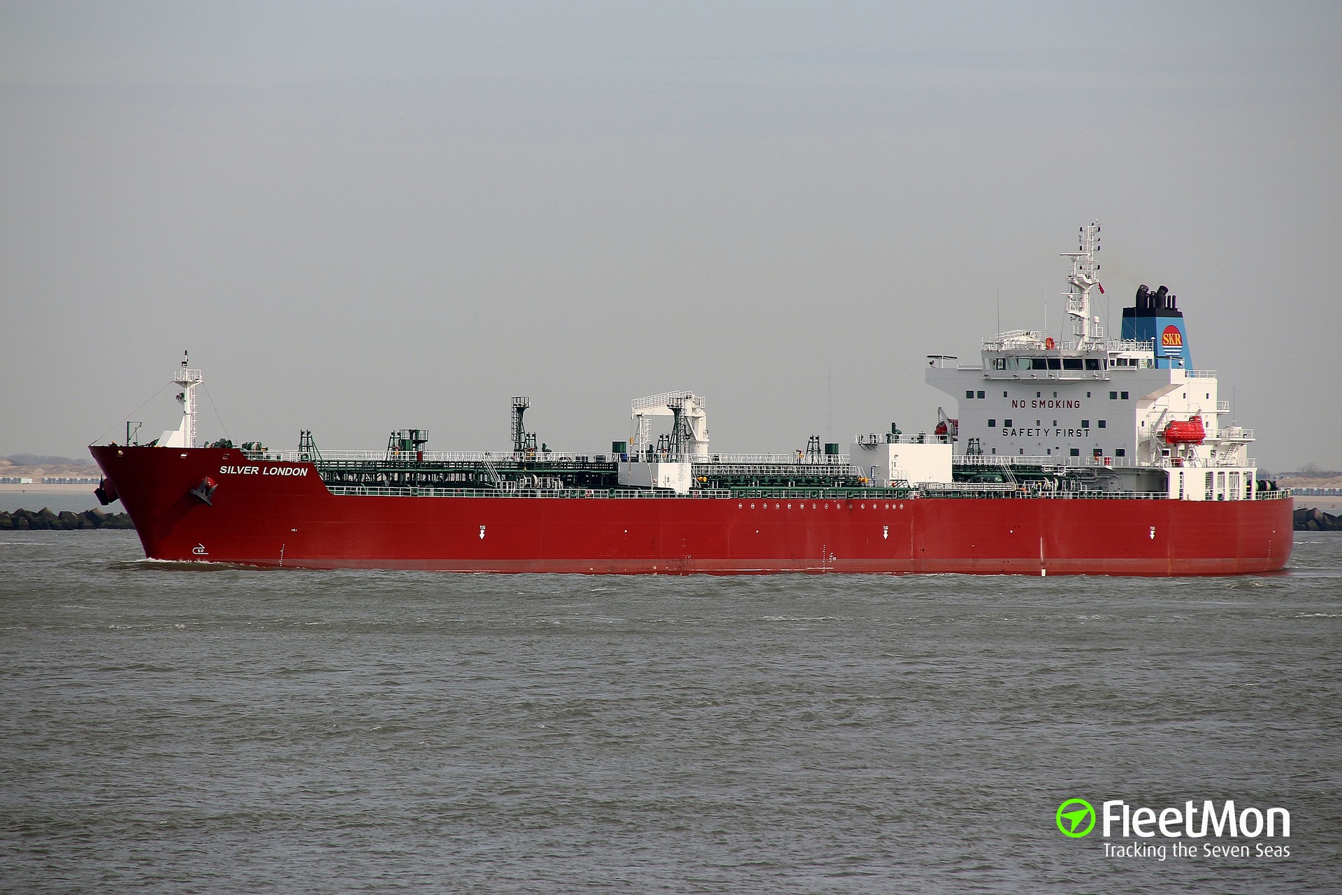 Photo of SILVER LONDON (IMO: 9683374, MMSI: 370528000, Callsign: 3FRR7