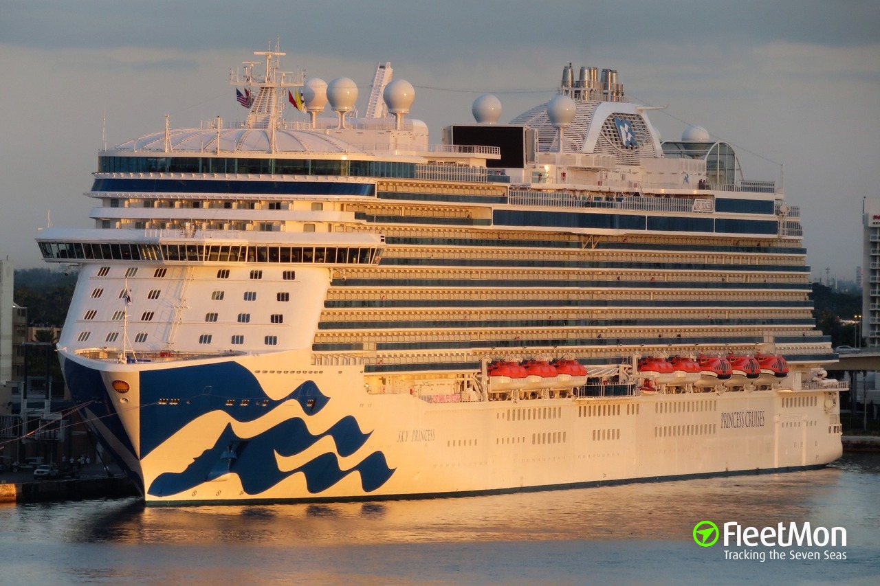 Photo of SKY PRINCESS (IMO 9802396, MMSI 310780000, Callsign ZCEV9