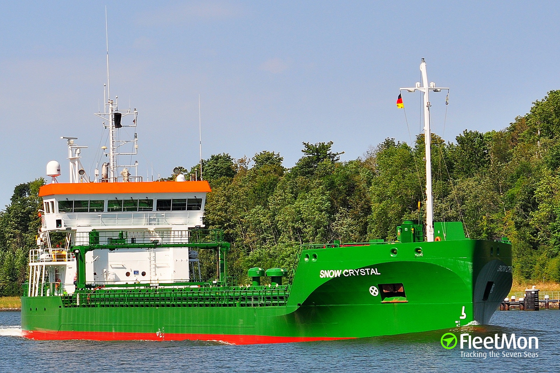 Vessel SNOW CRYSTAL (General cargo vessel) IMO 9818319, MMSI 231800000