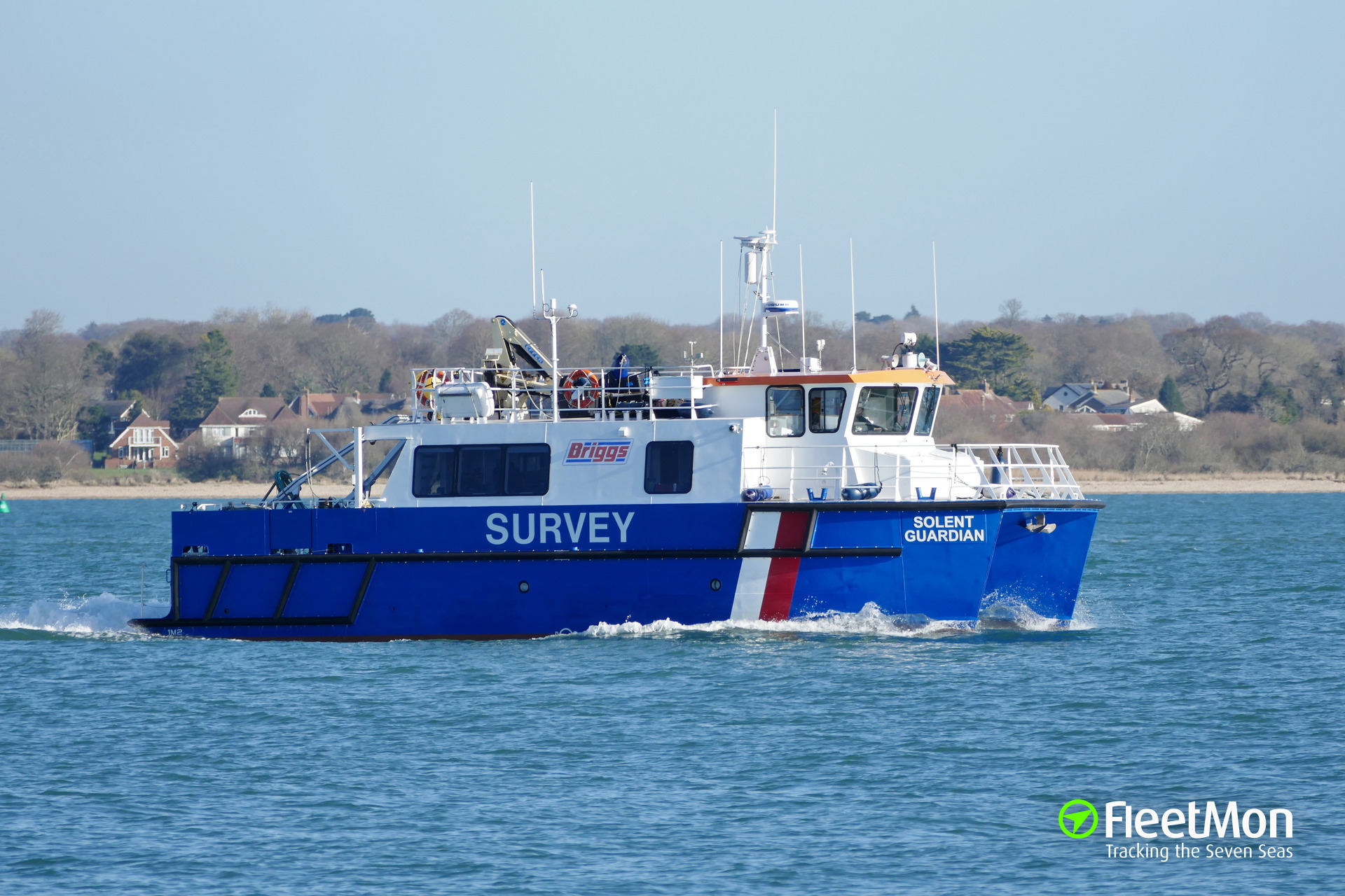 Photo of SOLENT GUARDIAN (MMSI: 235096443, Callsign: 2GDK7) taken by ...