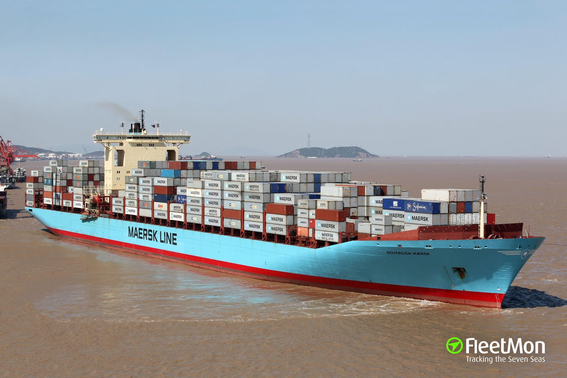 Photo of SOVEREIGN MAERSK (IMO: 9120841, MMSI: 219476000, Callsign ...