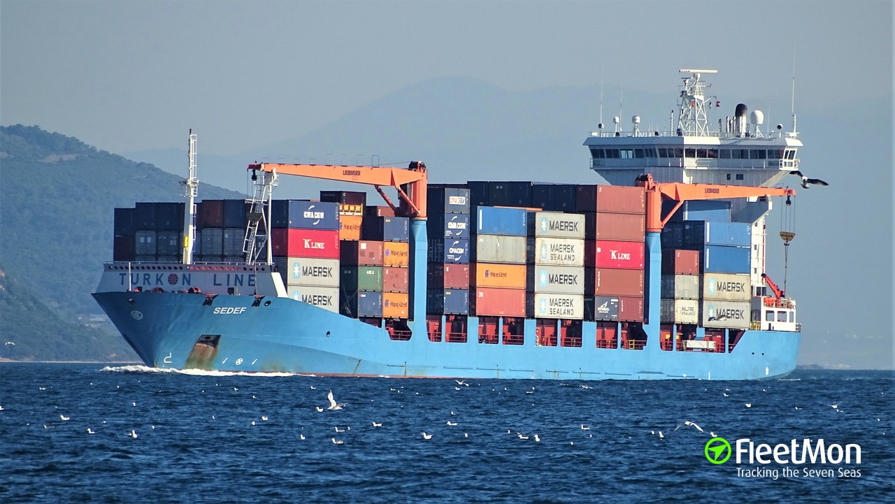 Vessel SPIRIT OF DUBAI (Container ship) IMO 9366512, MMSI 255806274