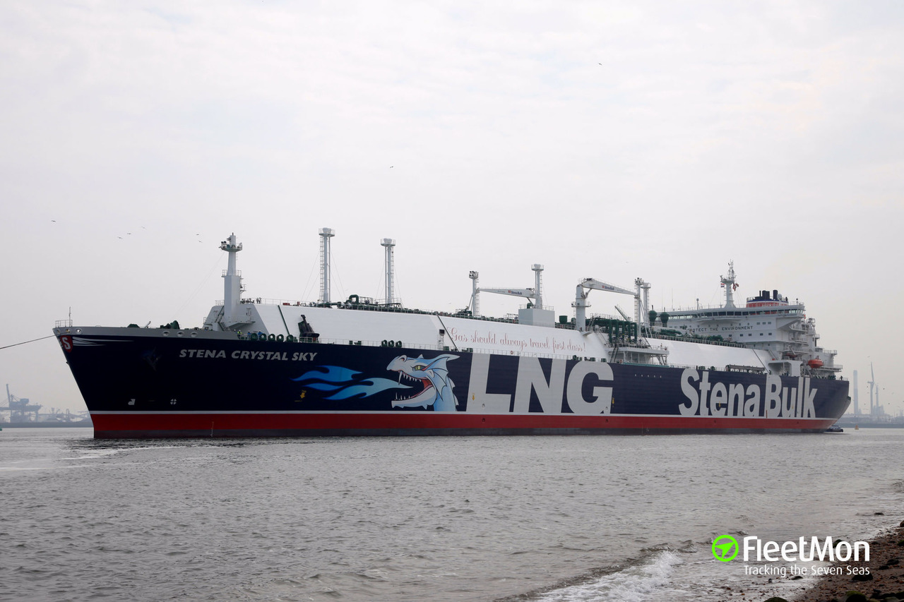 Photo of STENA CRYSTAL SKY (IMO: 9383900, MMSI: 235099946, Callsign