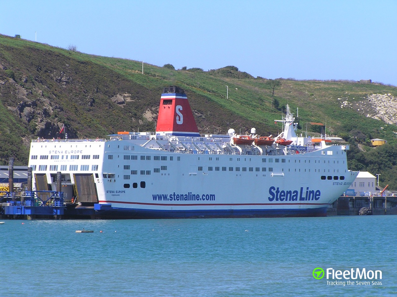 stena-ferry-fire-uk-seaman-salary-ranks-seafarer-ship-management