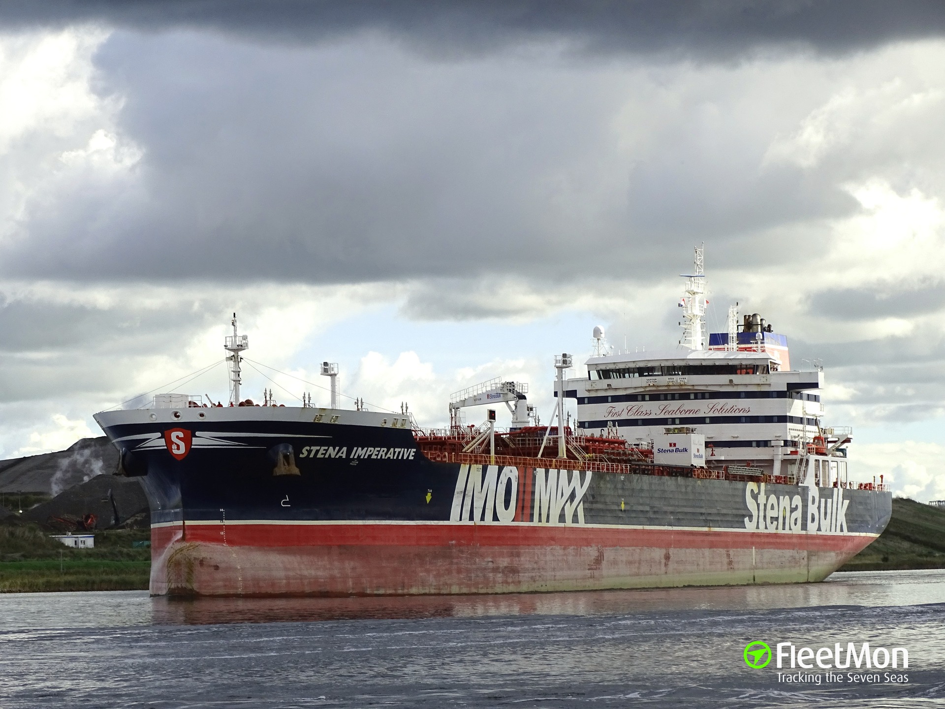 Photo of STENA IMPERATIVE (IMO: 9666077, MMSI: 338638000, Callsign