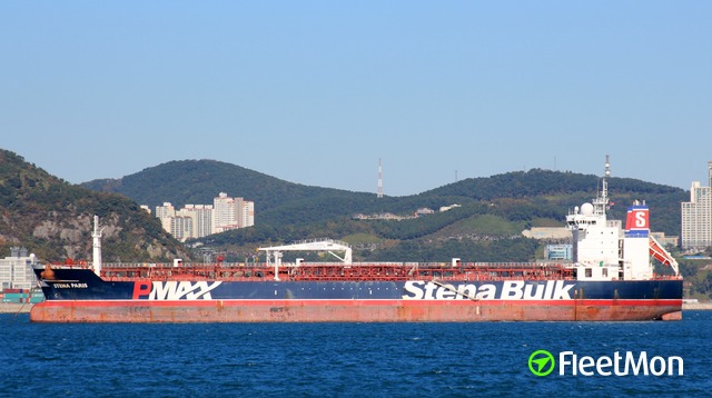 Photo of STENA PARIS (IMO: 9299123, MMSI: 310486000, Callsign: ZCDP9