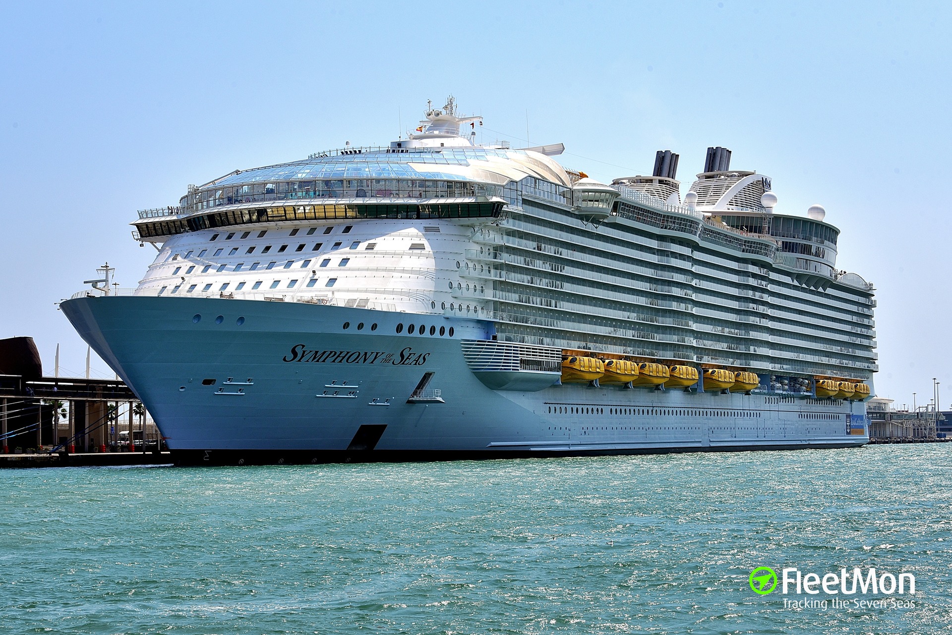 Photo of SYMPHONY OF THE SEAS (IMO: 9744001, MMSI: 311000660, Callsign