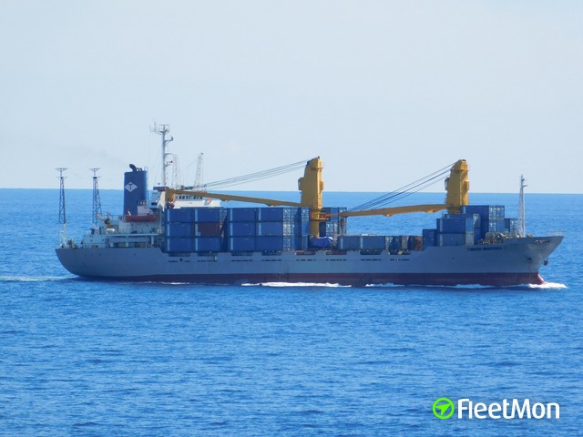 //photos.fleetmon.com/vessels/tanto-sentosa_8324270_3144521_Large.jpg